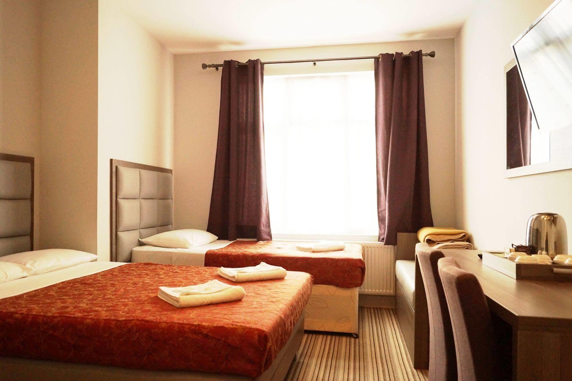 Comfotel Prpl Londra Dış mekan fotoğraf
